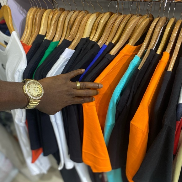 Meet your Posher, Onecallfashiondesign - Picture 4 of 16